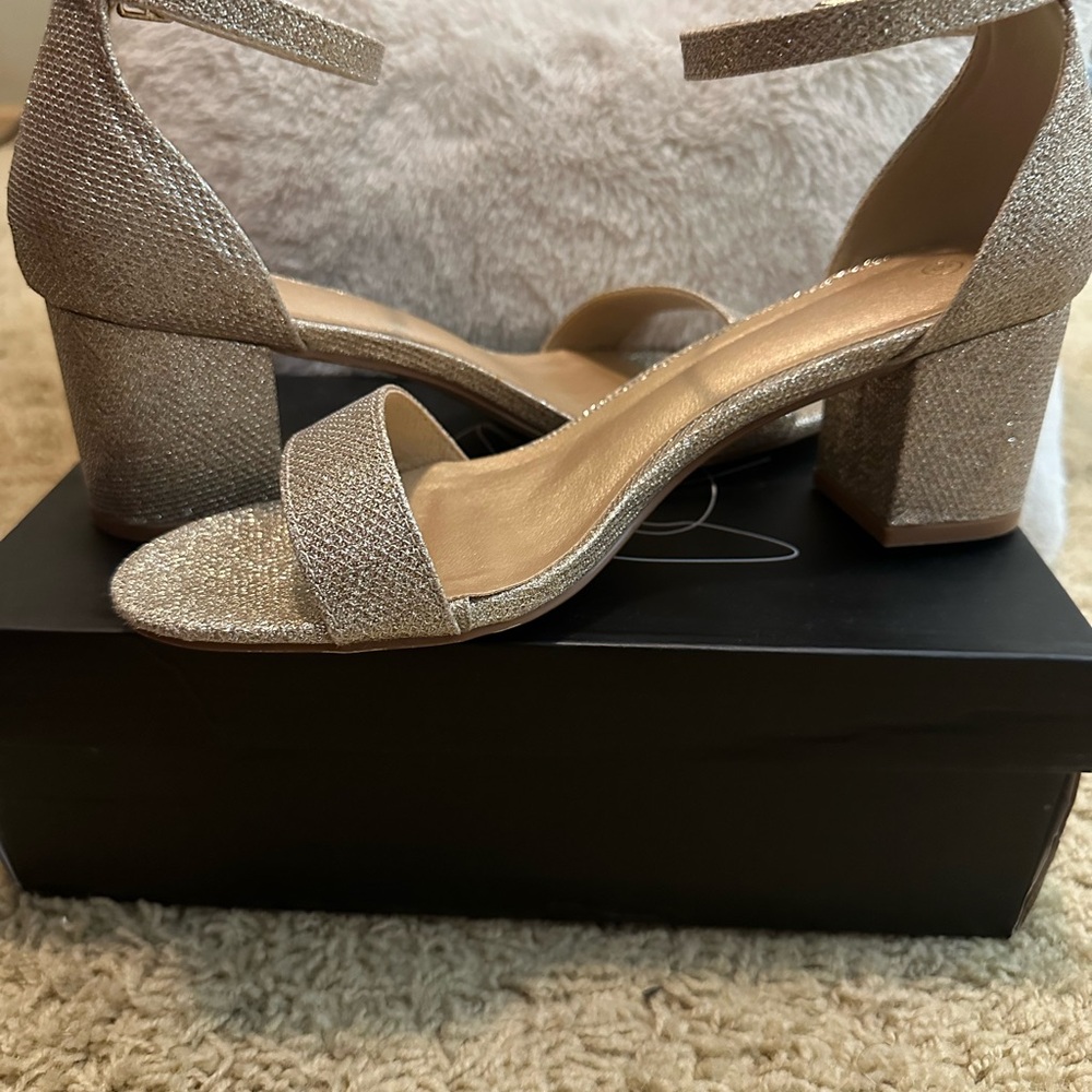 Elegant Gold Block Heel Sandals